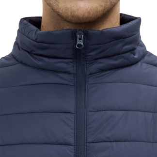 Жилет ДЕМИ стеганый